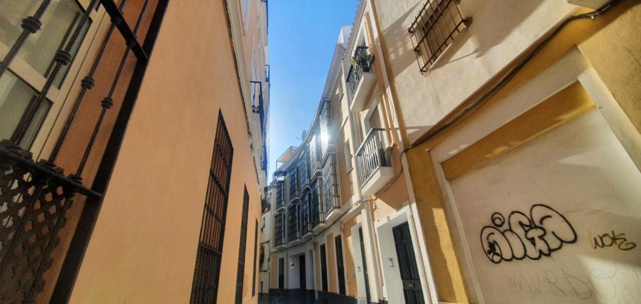 Mini Estudio Sevilla Centro ภายนอก รูปภาพ